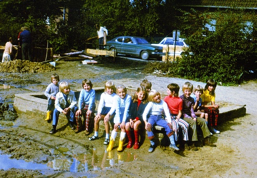 76 Sanierung Kinderspielplatz 1973-spd-rox